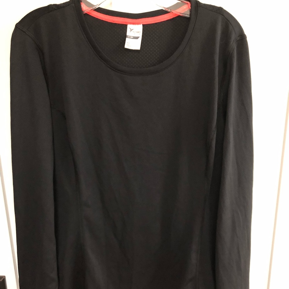 Old Navy long sleeve athletic shirt, small